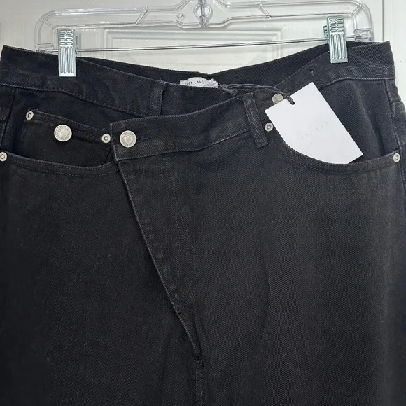 Grey Lab Los Angeles Anthropologie Asymmetrical Black Jeans New with Tags 32 - Picture 7 of 9